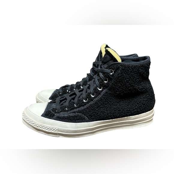 Converse Chuck 70 Varsity Hi Sherpa High-Top Sneakers,Black,Size M8.5,W10.5 - Picture 2 of 9